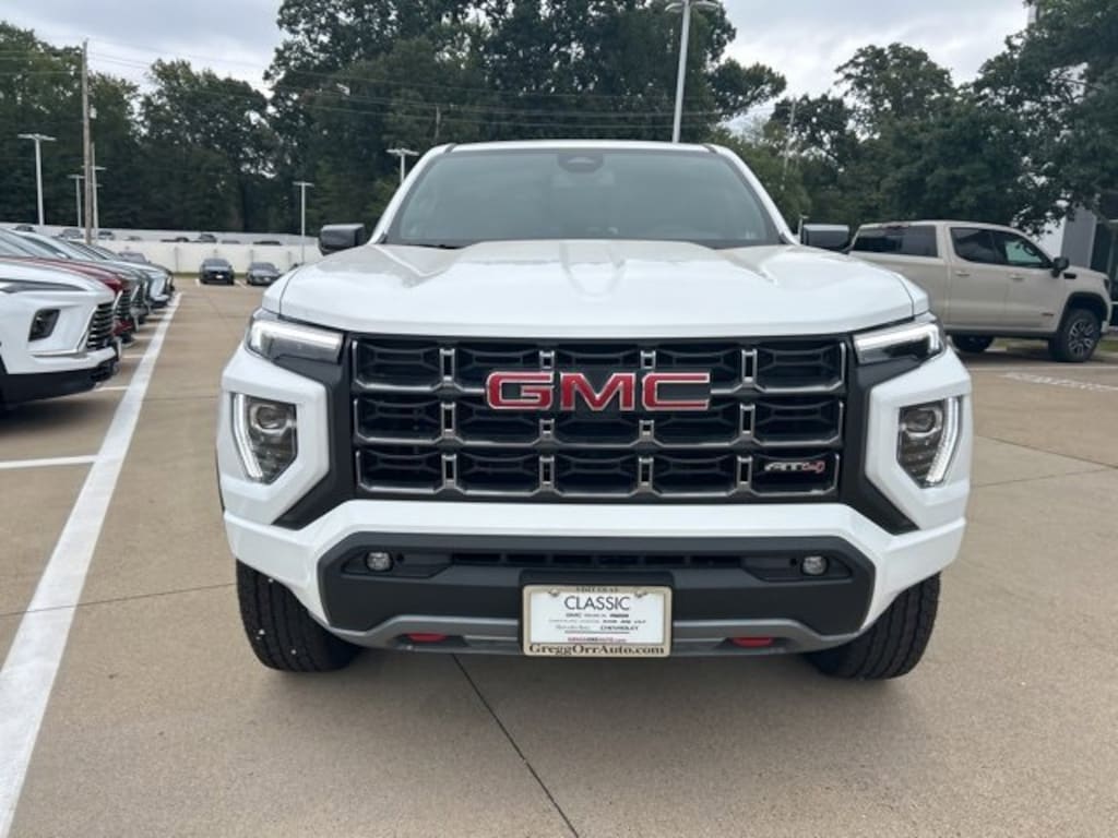 New 2026 GMC Canyon AT4 Truck