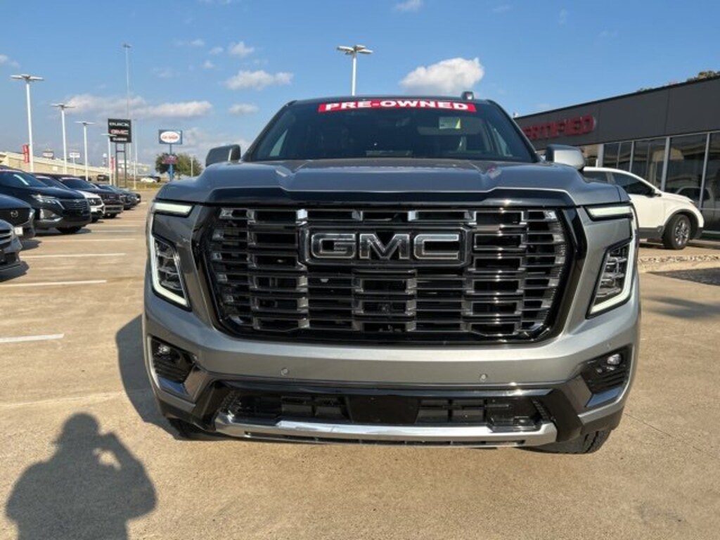 Used 2025 GMC Yukon Denali Ultimate SUV
