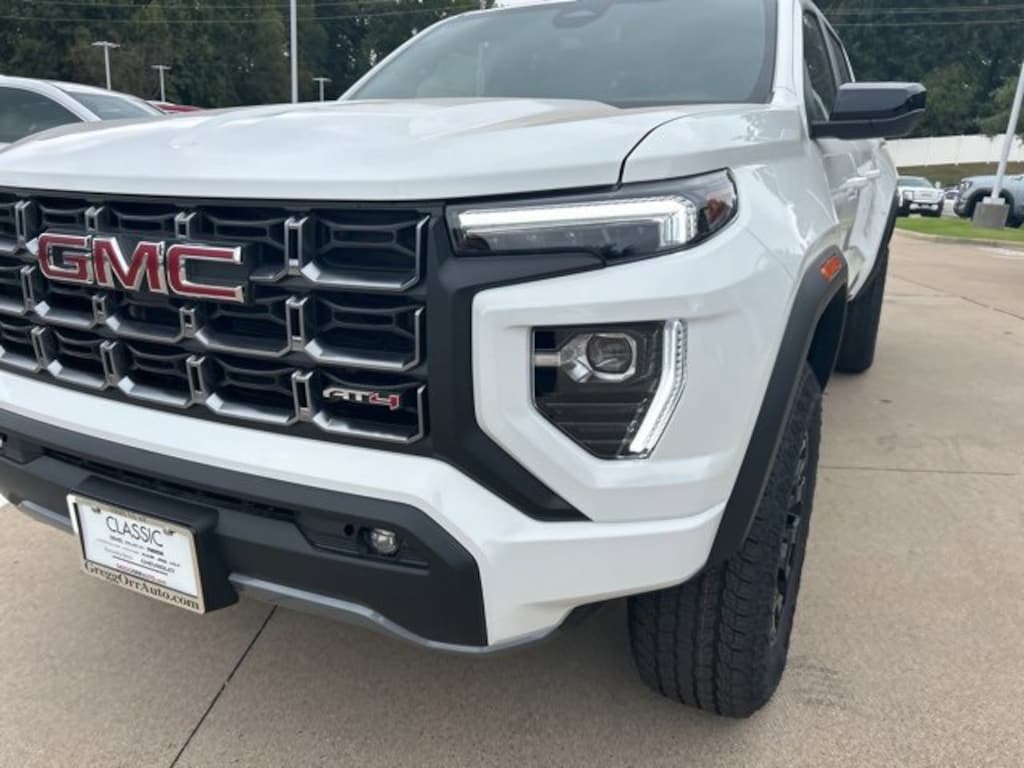 New 2026 GMC Canyon AT4 Truck