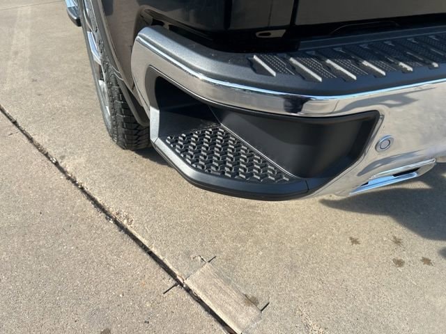 2026 GMC Sierra 1500 SLT - Photo 8