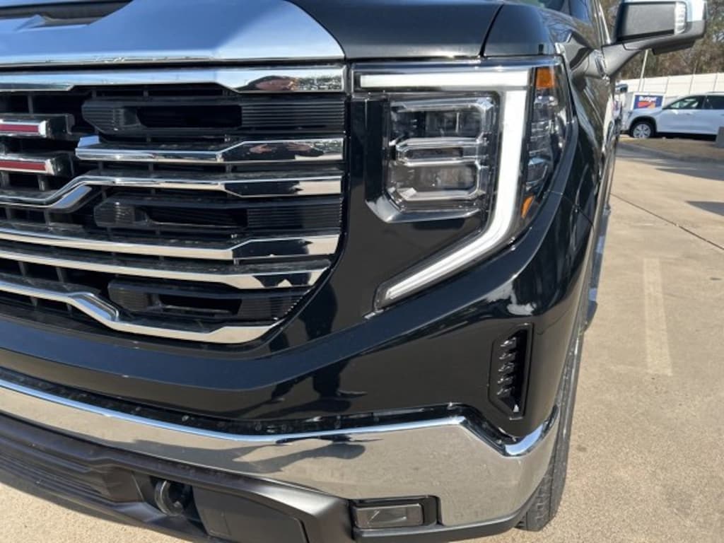 New 2026 GMC Sierra 1500 SLT Truck