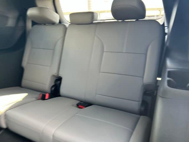 2026 GMC Acadia Elevation - Photo 44