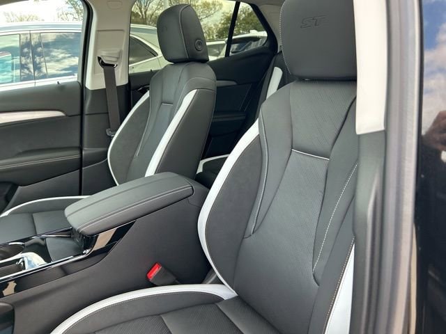 2026 Buick Envision Sport Touring - Photo 37