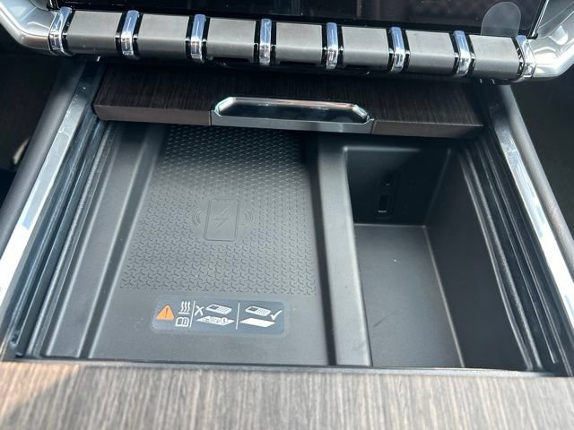 2026 GMC Acadia Denali - Photo 27