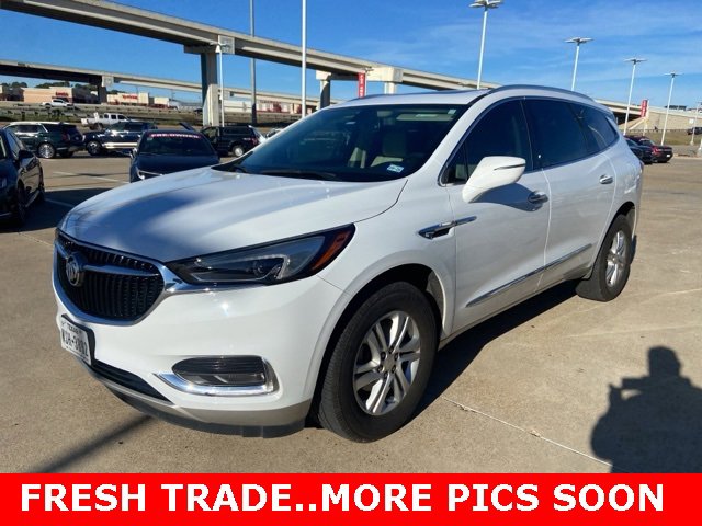 2020 Buick Enclave Essence's photo