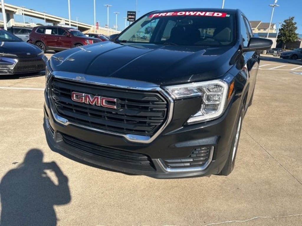 Used 2022 GMC Terrain SLE SUV