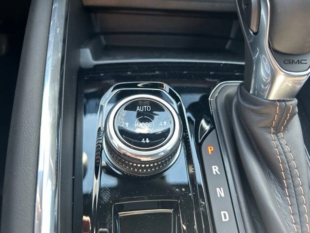 2026 GMC Canyon AT4 - Photo 29