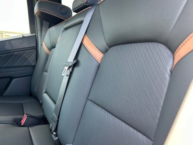 2026 GMC Canyon AT4 - Photo 40