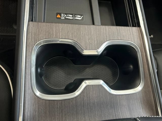 2026 GMC Acadia Denali - Photo 26