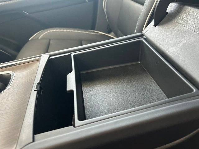 2026 GMC Acadia Denali - Photo 27