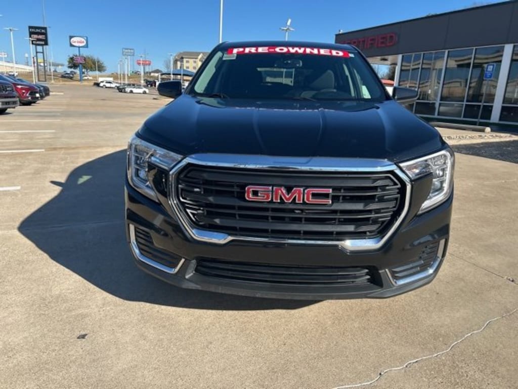 Used 2022 GMC Terrain SLE SUV