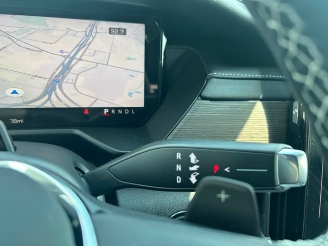 2026 GMC Acadia Denali - Photo 24