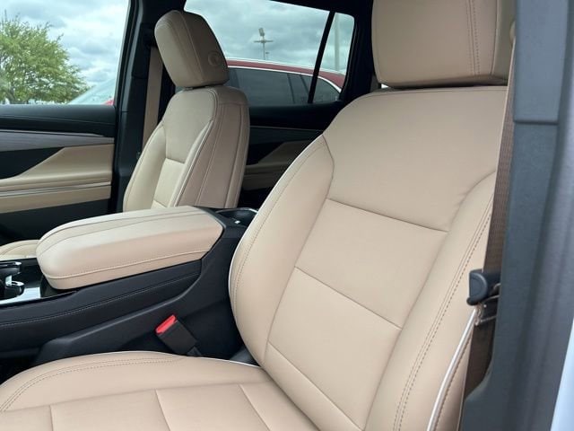 2026 Buick Enclave Preferred - Photo 23