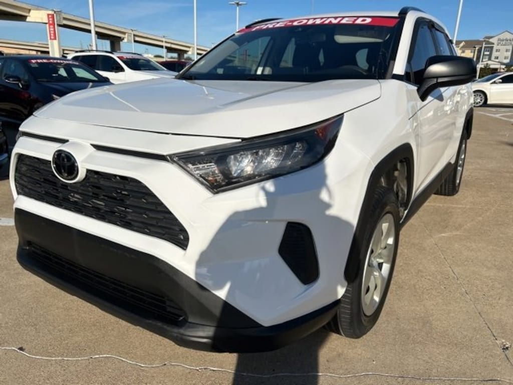 Used 2021 Toyota RAV4 LE