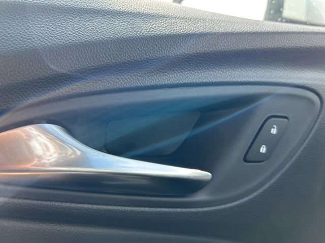 2026 Buick Encore GX Sport Touring - Photo 16