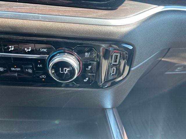 2026 GMC Sierra 1500 SLT - Photo 26