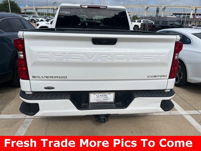 2023 Chevrolet Silverado 1500 Custom photo 4