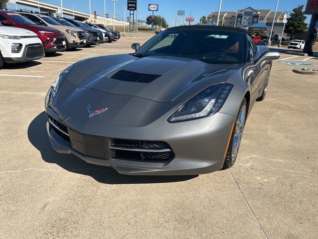 2016 Chevrolet Corvette Stingray 2LT Convertible photo 3