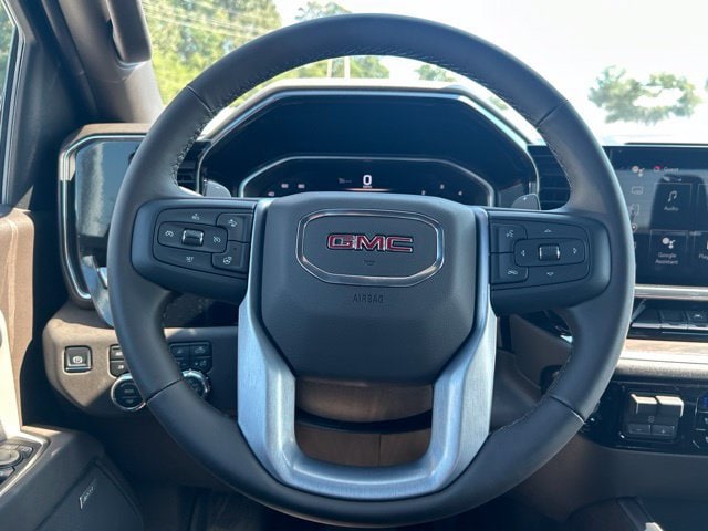 2026 GMC Sierra 1500 SLT - Photo 18