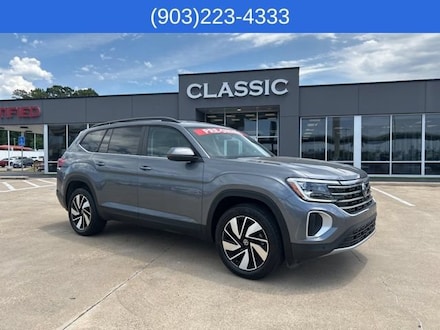 2025 Volkswagen Atlas 2.0T SE w/Technology