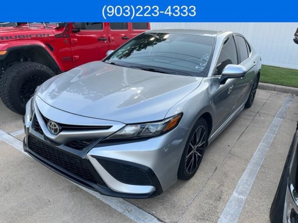 Used 2021 Toyota Camry SE Nightshade