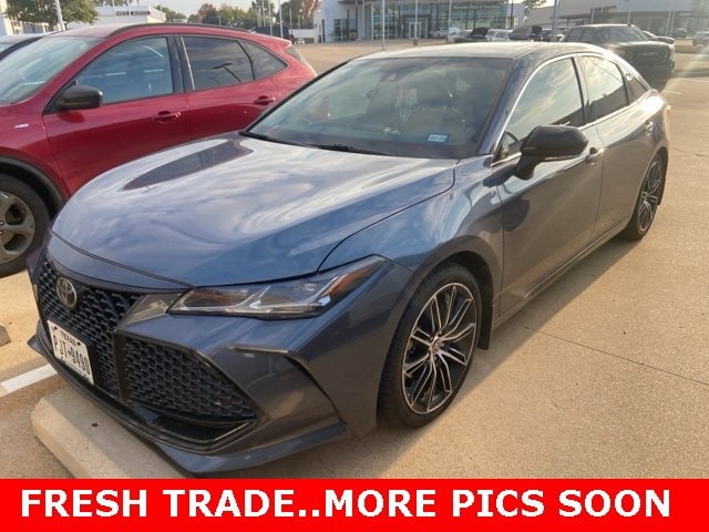 2021 Toyota Avalon Touring's photo