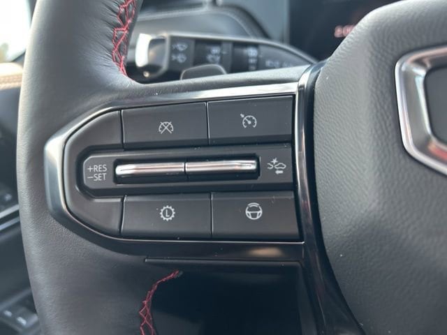 2026 GMC Yukon AT4 Ultimate - Photo 26