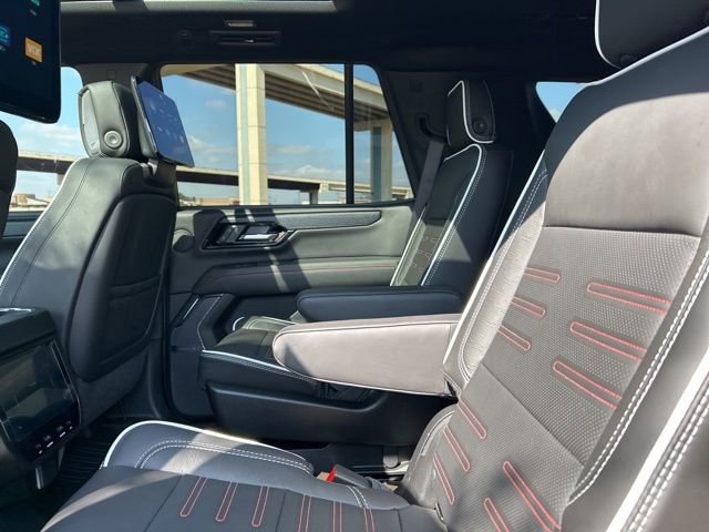 2026 GMC Yukon AT4 Ultimate - Photo 45