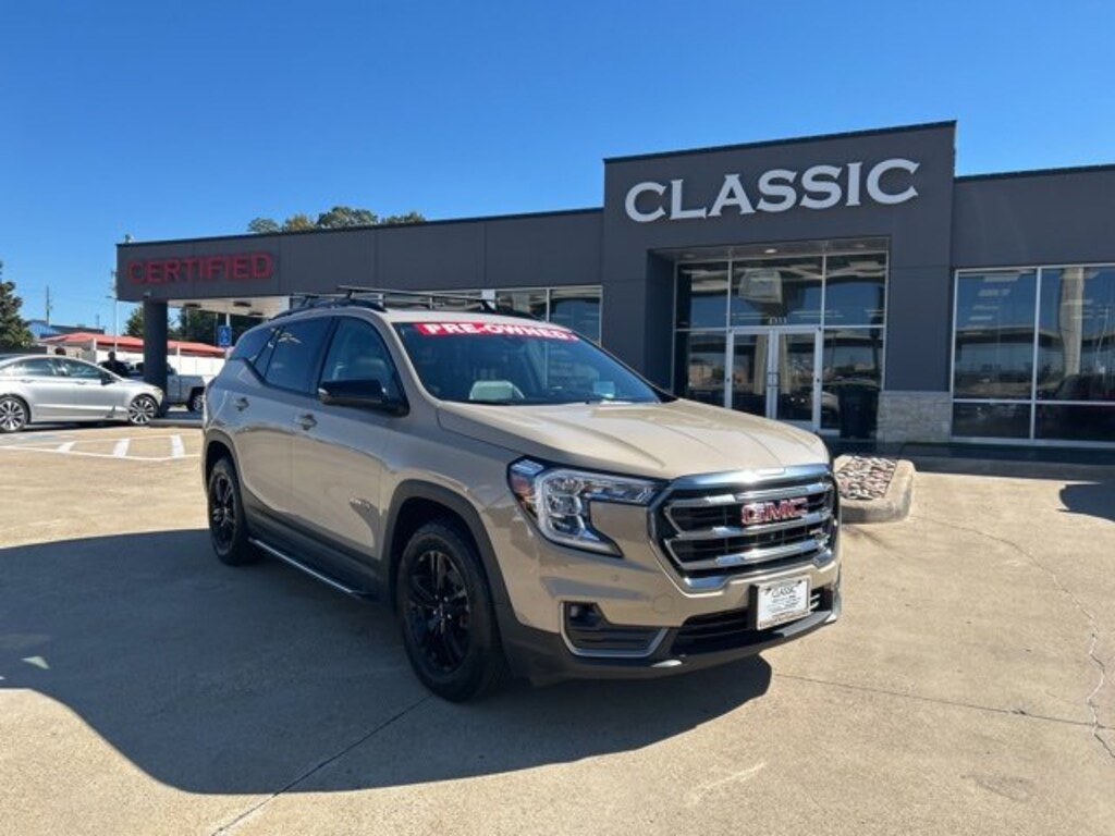 Used 2023 GMC Terrain AT4 SUV