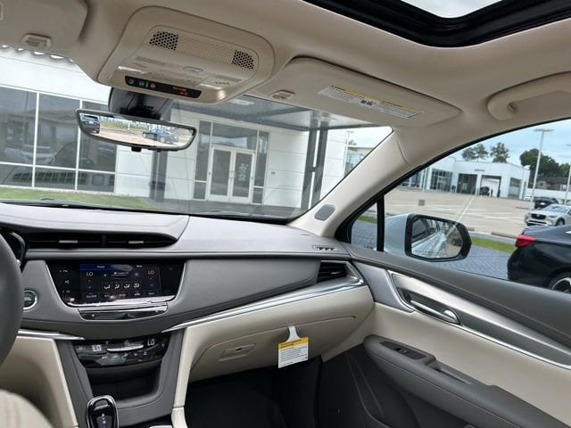 2026 Cadillac XT5 Premium Luxury - Photo 47
