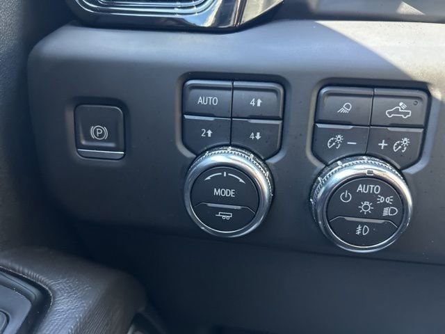 2023 GMC Sierra 1500 AT4X - Photo 24