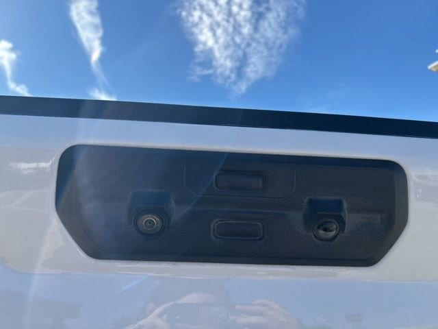 2023 GMC Sierra 1500 AT4X - Photo 11