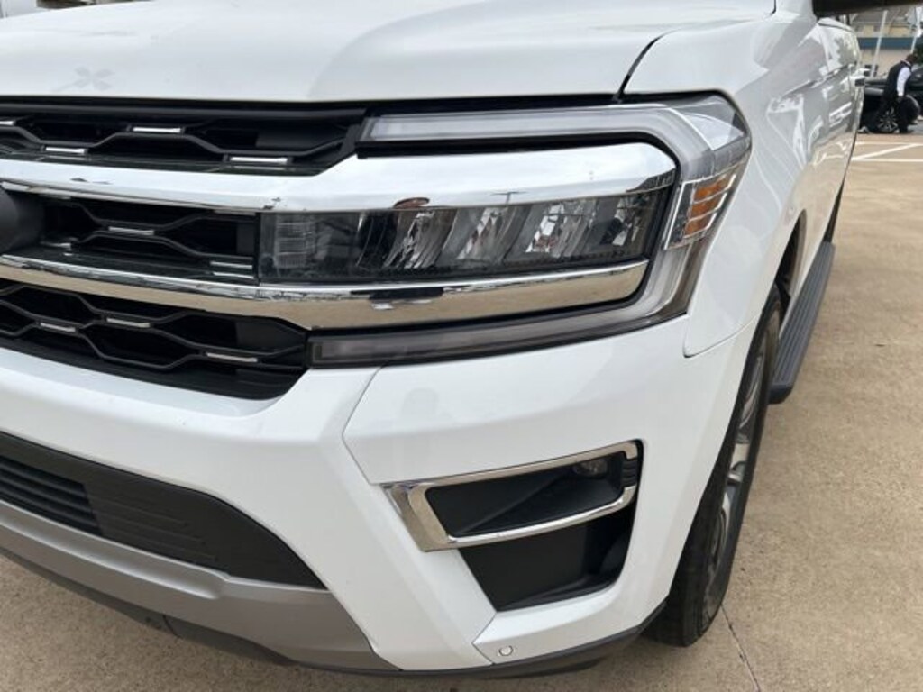 Used 2024 Ford Expedition Limited