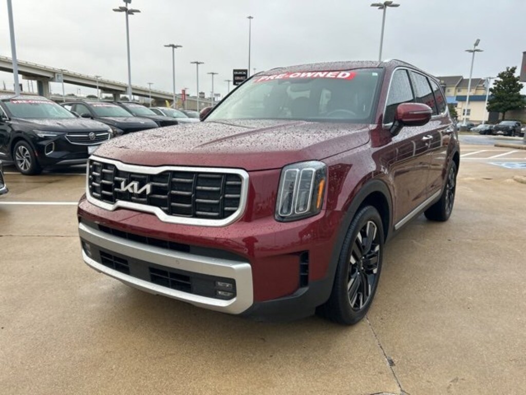 Used 2023 Kia Telluride SX