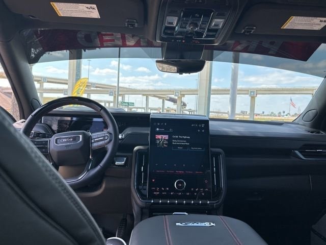 2026 GMC Yukon AT4 Ultimate - Photo 39