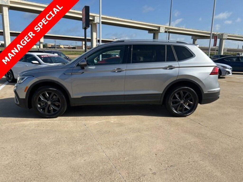 Used 2024 Volkswagen Tiguan SE
