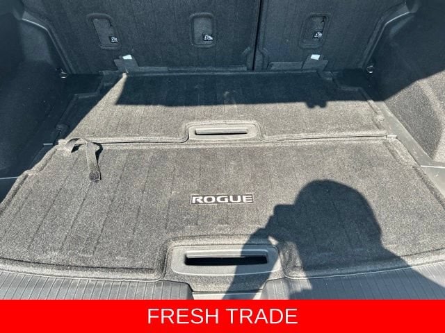 2022 Nissan Rogue SL - Photo 13