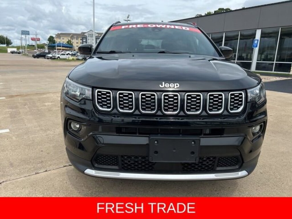 Used 2025 Jeep Compass Limited