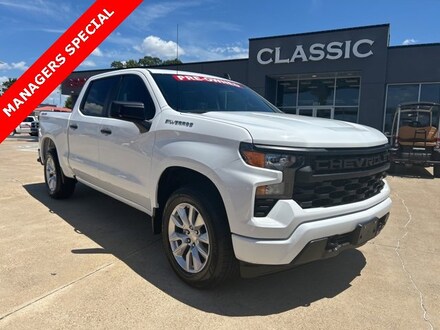2023 Chevrolet Silverado 1500 Custom Truck
