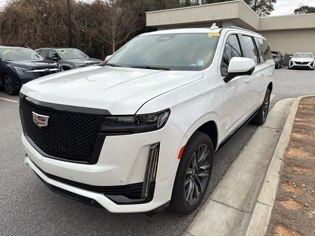 2023 Cadillac Escalade ESV Sport's photo