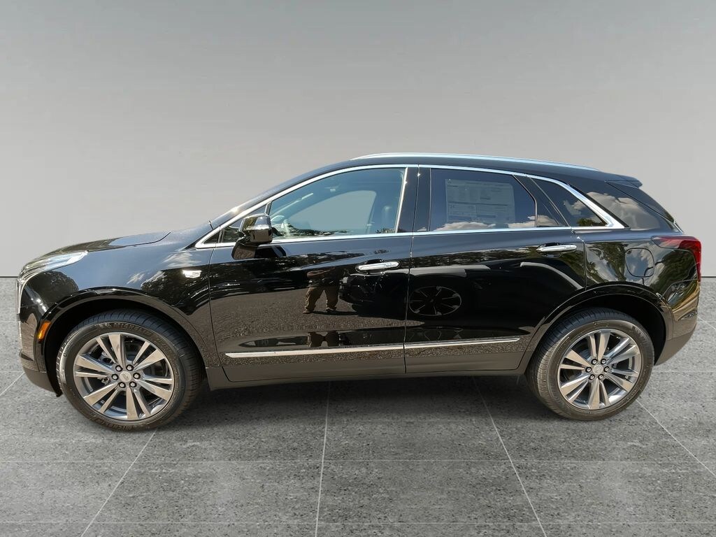 New 2025 CADILLAC XT5 Premium Luxury SUV