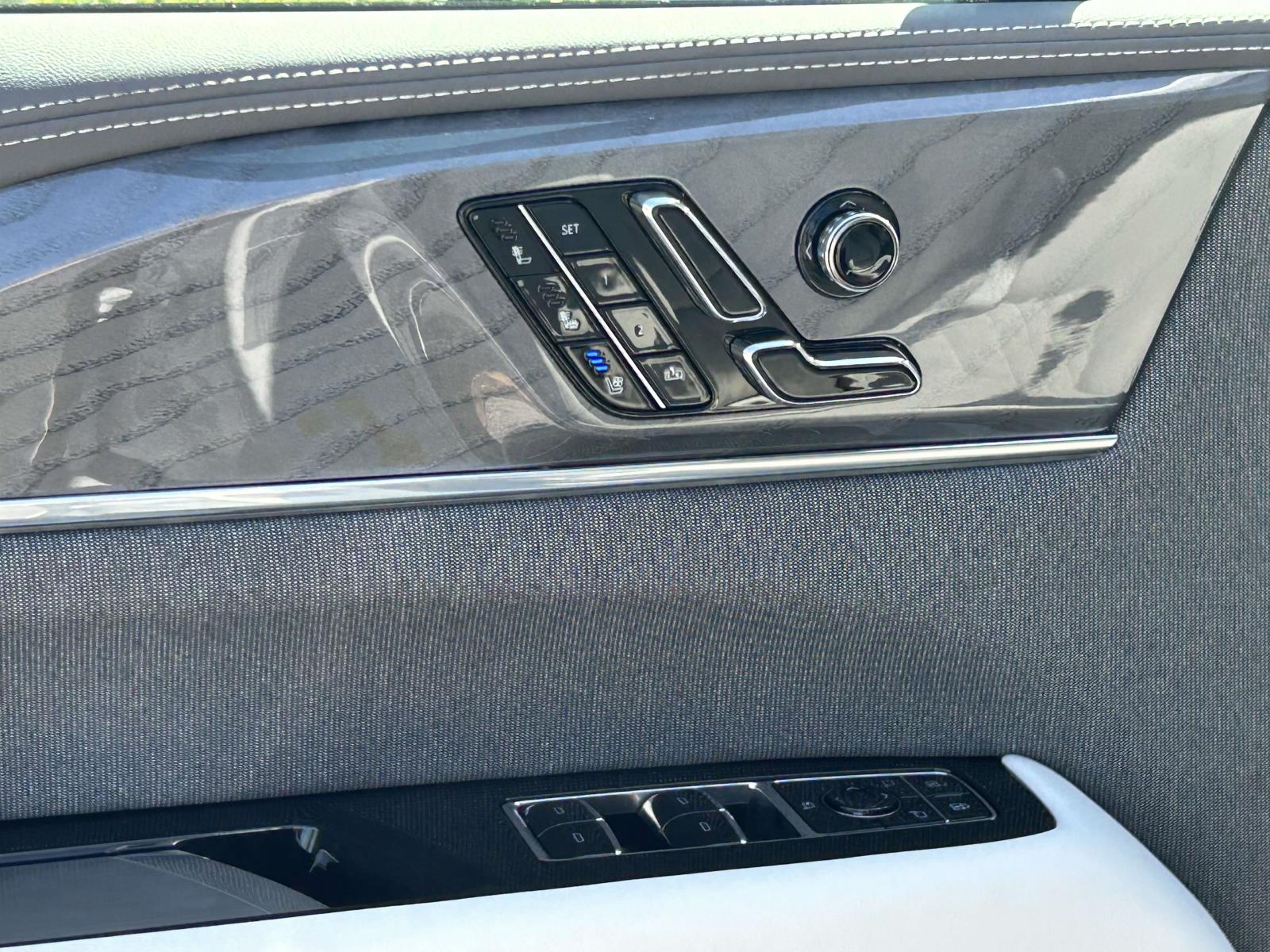 2026 Cadillac Escalade IQL Sport - Photo 17