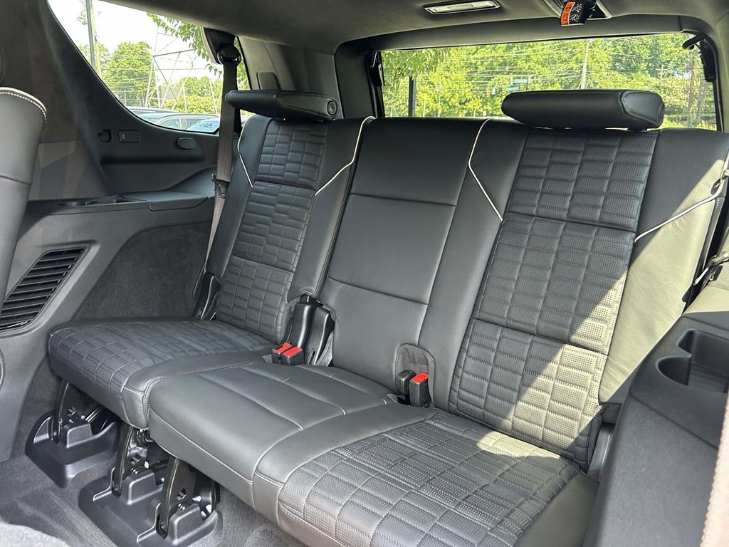 2026 Cadillac Escalade Platinum Sport - Photo 12