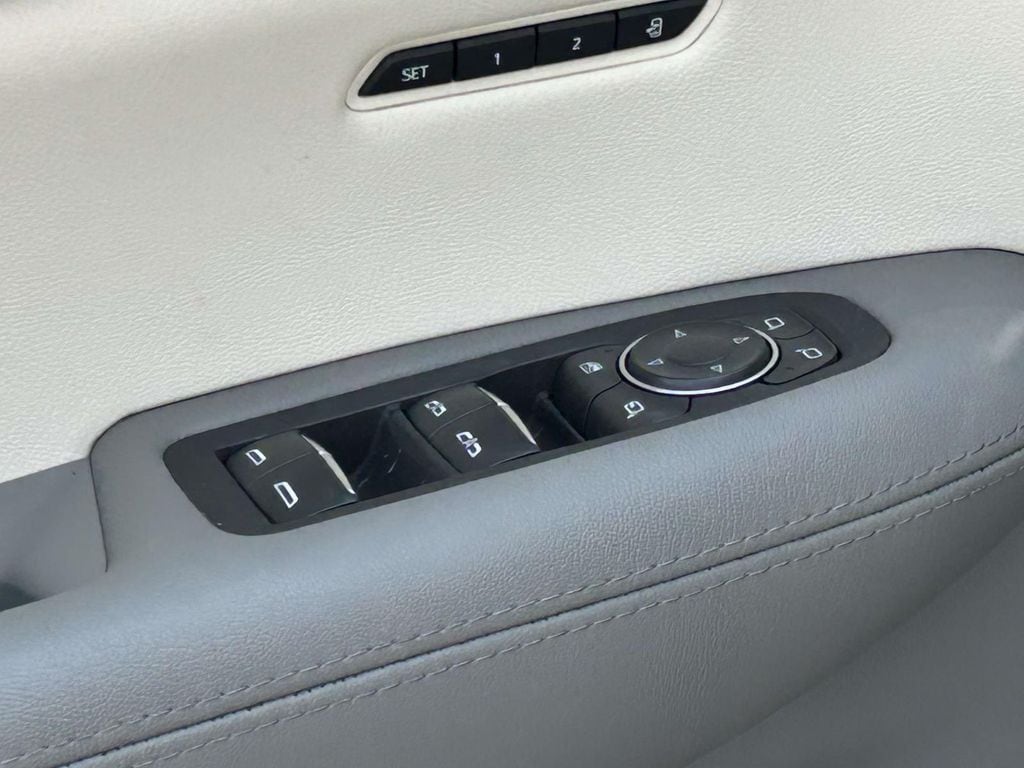 2026 Cadillac XT5 Premium Luxury - Photo 16