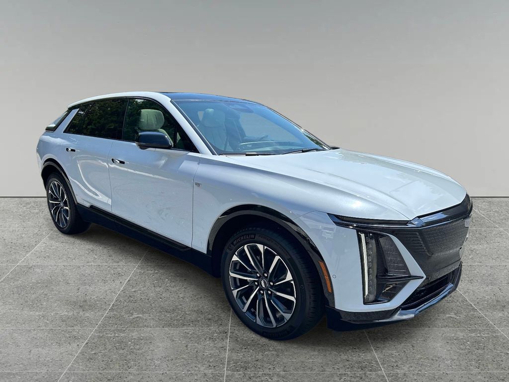 2027 Cadillac LYRIQ Sport - Photo 7