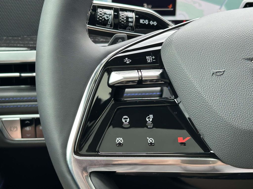 2026 Cadillac Escalade IQL Sport - Photo 23