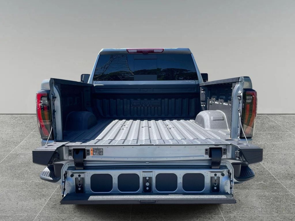 2026 GMC Sierra 2500HD AT4 - Photo 6