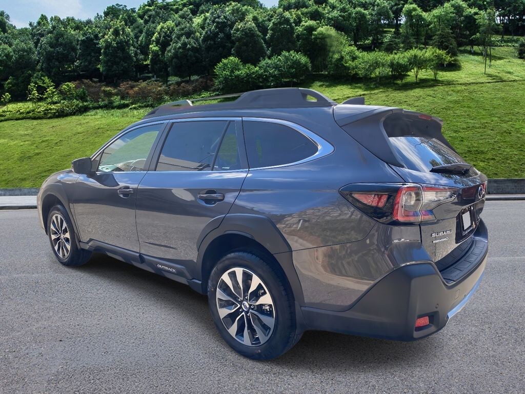 Used 2025 Subaru Outback Limited