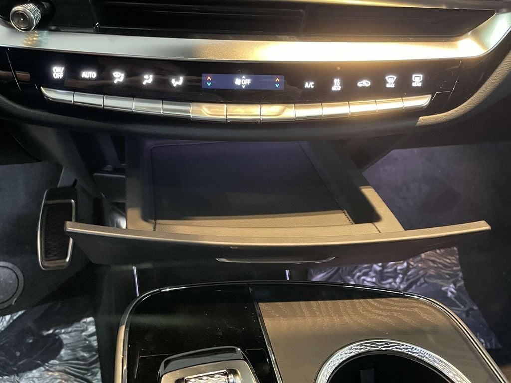 2026 Cadillac LYRIQ V Premium - Photo 30
