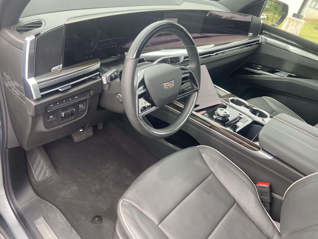 2025 Cadillac Escalade ESV Premium Luxury - Photo 19